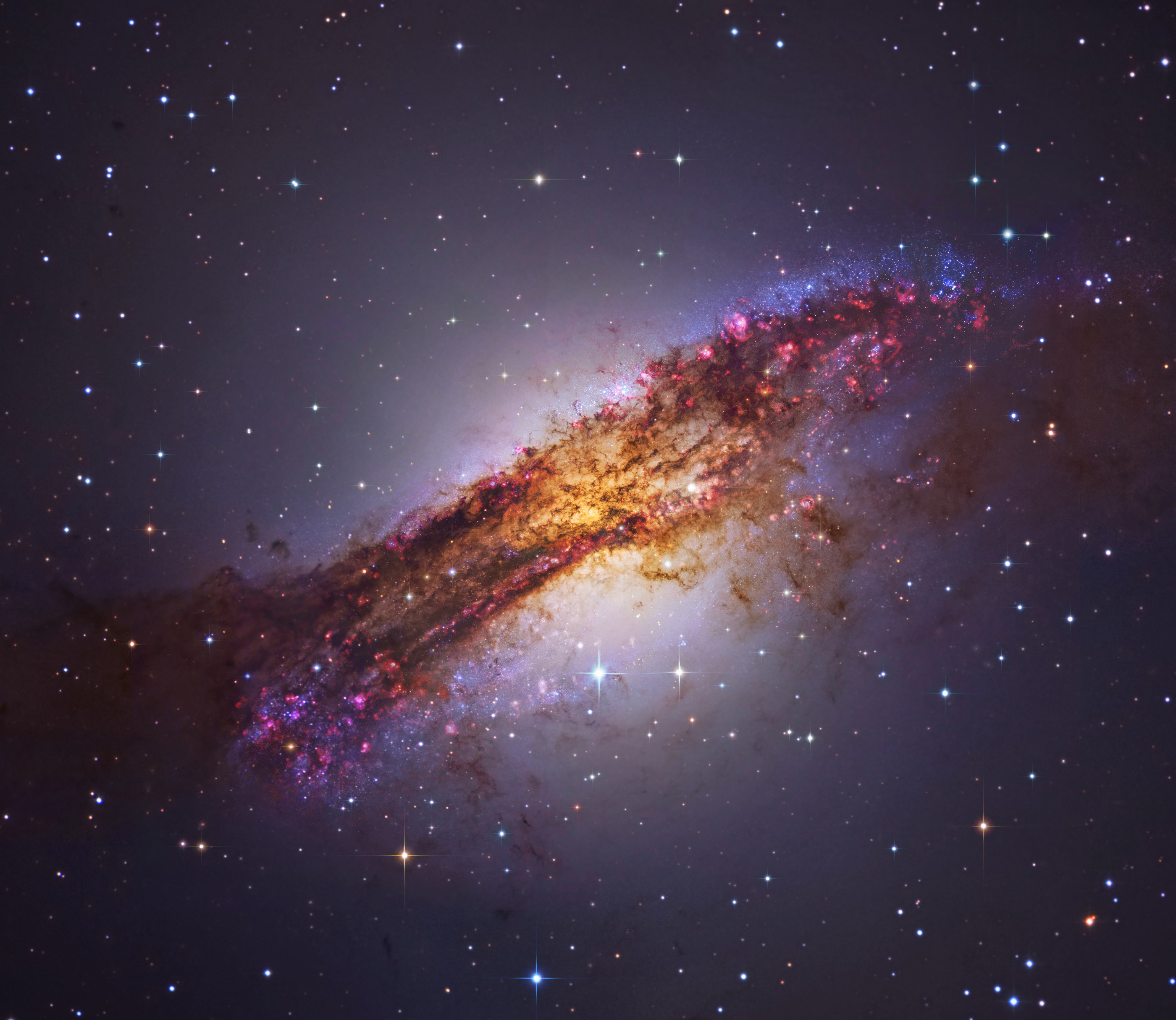 [Obrazek: Centaurus-HST-ESO-LL.jpg]